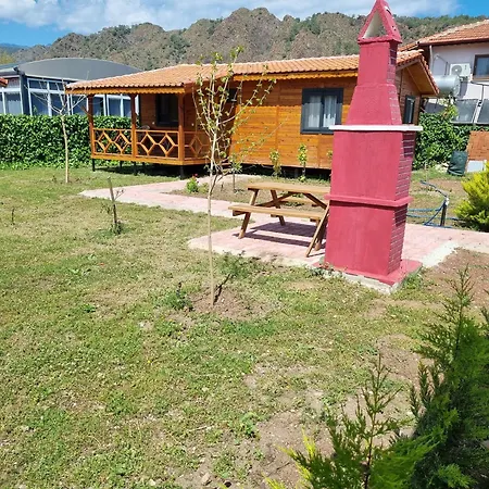 Ugur Pensjonat 4*