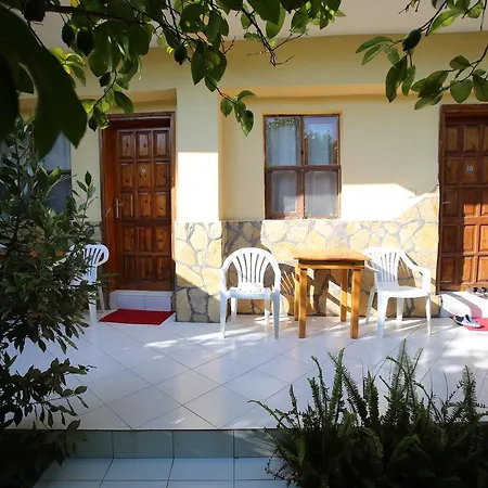 Guest house Ugur